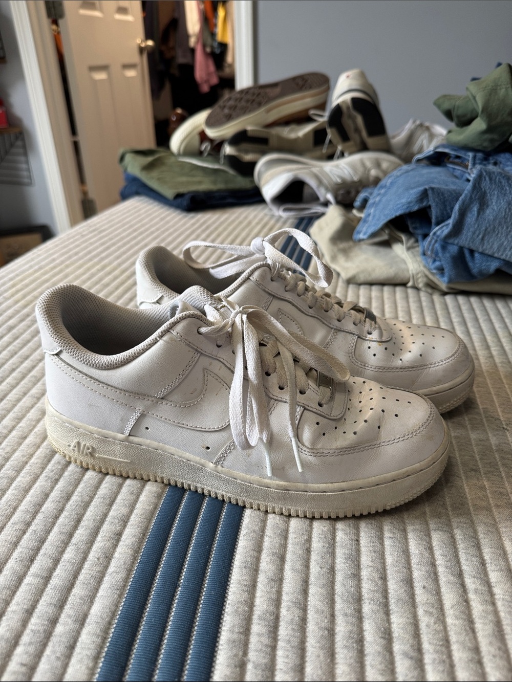 White Air Force 1 size 9 W